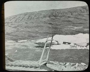 Image: Eskimo [Inuit] Sledge, Engraving